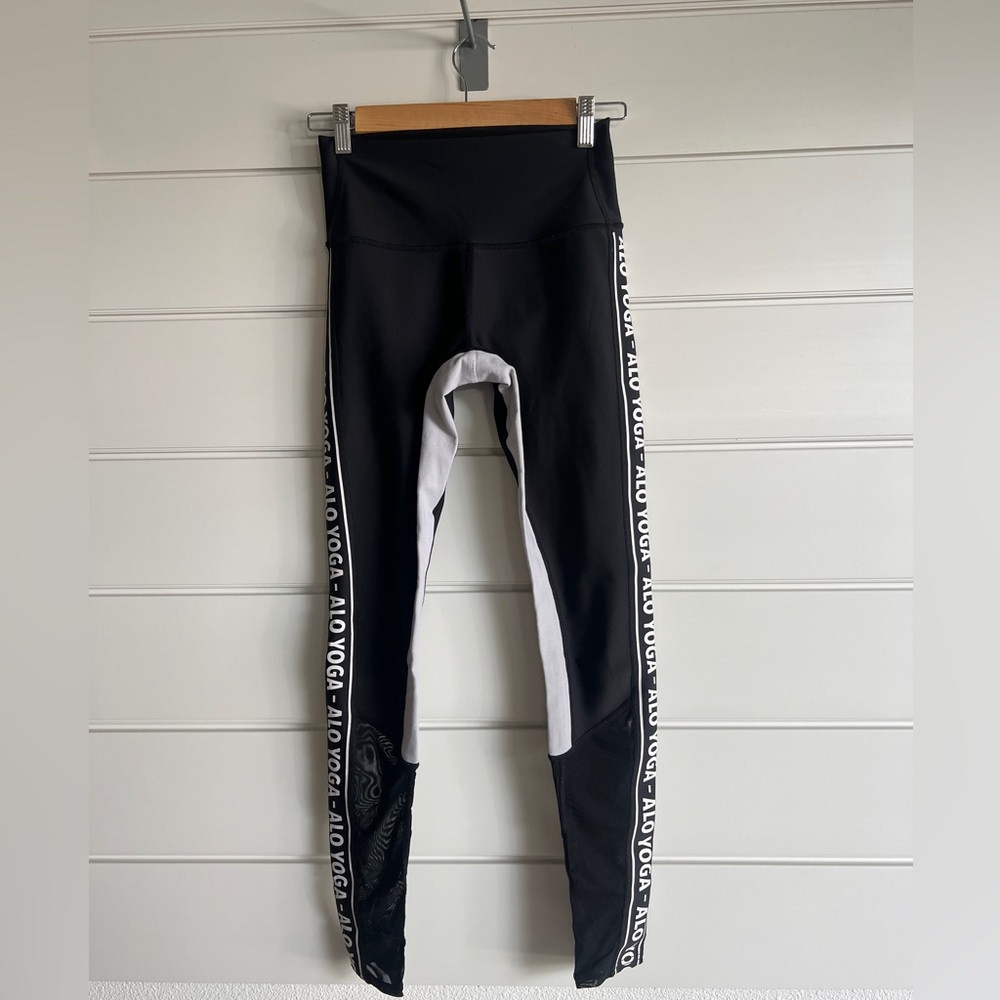 Alo Yoga Leggings Size Small Like-New
